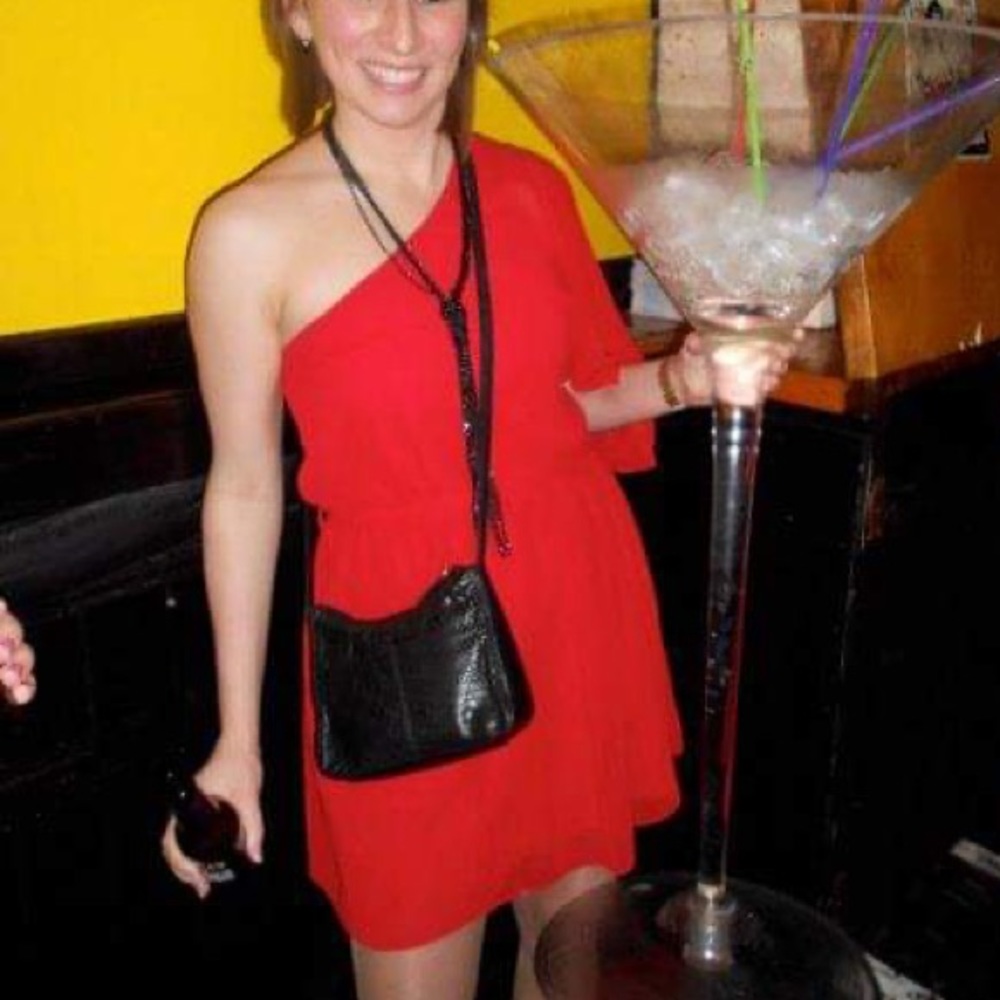 One sleeve red dress